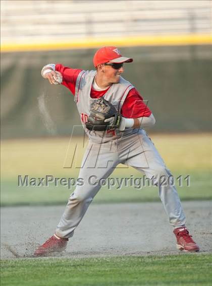 Thumbnail 2 in Wolcott vs Seymour (CIAC Class M Semifinal) photogallery.