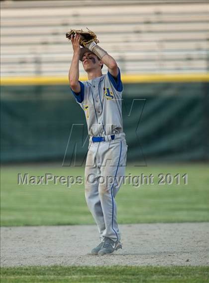 Thumbnail 2 in Wolcott vs Seymour (CIAC Class M Semifinal) photogallery.