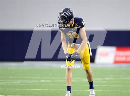 Thumbnail 1 in Texas vs. Highland Park (UIL 5A Division 1 Bi-District) photogallery.