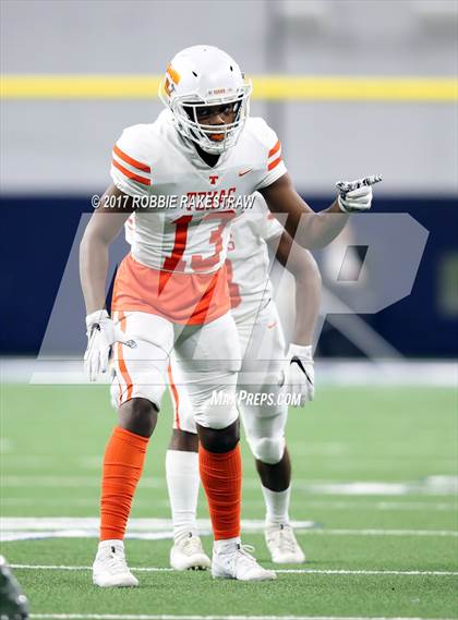 Thumbnail 1 in Texas vs. Highland Park (UIL 5A Division 1 Bi-District) photogallery.