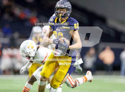 Thumbnail 2 in Texas vs. Highland Park (UIL 5A Division 1 Bi-District) photogallery.