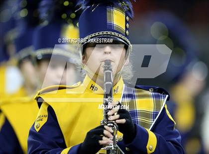 Thumbnail 2 in Texas vs. Highland Park (UIL 5A Division 1 Bi-District) photogallery.