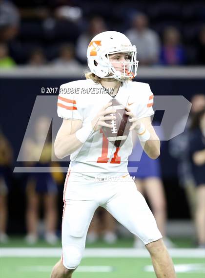 Thumbnail 3 in Texas vs. Highland Park (UIL 5A Division 1 Bi-District) photogallery.