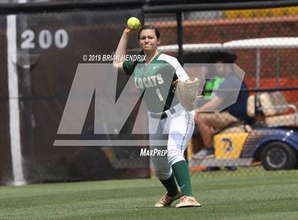 Thumbnail 1 in Eastern Randolph vs. West Stanly (NCHSAA 2A Final Game 1) photogallery.