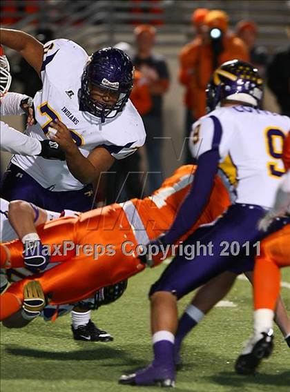 Thumbnail 3 in Sanger vs. Celina (3A Division 1 Region 2 Bi-District Playoffs) photogallery.