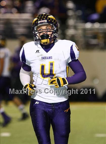 Thumbnail 2 in Sanger vs. Celina (3A Division 1 Region 2 Bi-District Playoffs) photogallery.