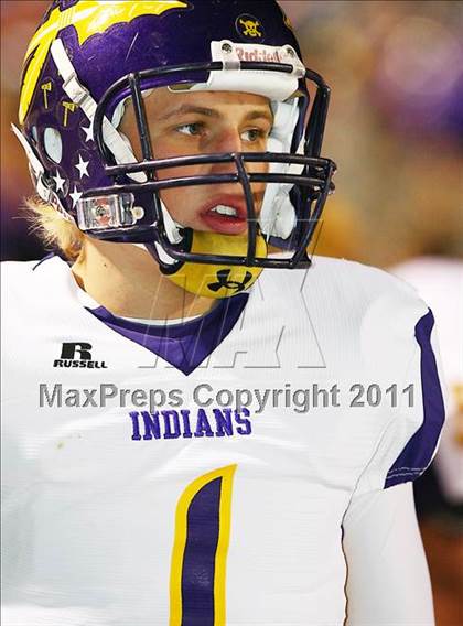 Thumbnail 3 in Sanger vs. Celina (3A Division 1 Region 2 Bi-District Playoffs) photogallery.