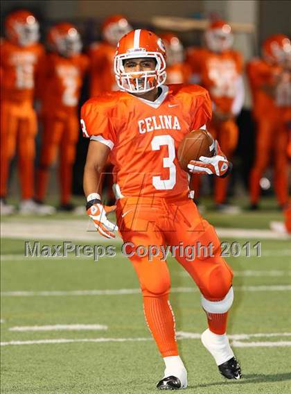 Thumbnail 2 in Sanger vs. Celina (3A Division 1 Region 2 Bi-District Playoffs) photogallery.