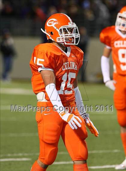 Thumbnail 3 in Sanger vs. Celina (3A Division 1 Region 2 Bi-District Playoffs) photogallery.