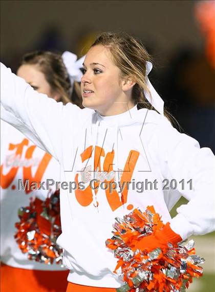 Thumbnail 2 in Sanger vs. Celina (3A Division 1 Region 2 Bi-District Playoffs) photogallery.