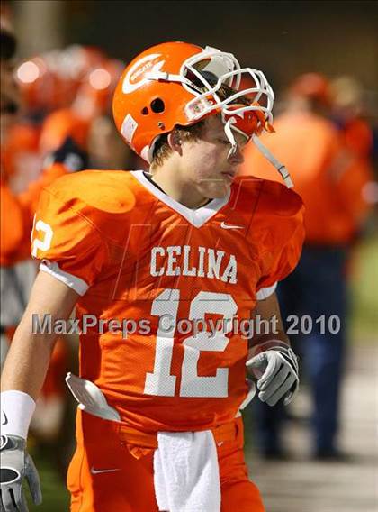 Thumbnail 1 in Sanger vs. Celina (3A Division 1 Region 2 Bi-District Playoffs) photogallery.