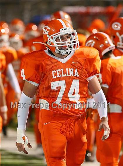 Thumbnail 2 in Sanger vs. Celina (3A Division 1 Region 2 Bi-District Playoffs) photogallery.