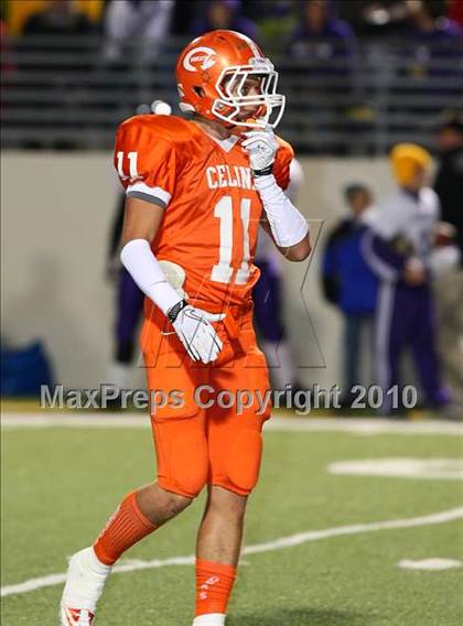 Thumbnail 3 in Sanger vs. Celina (3A Division 1 Region 2 Bi-District Playoffs) photogallery.