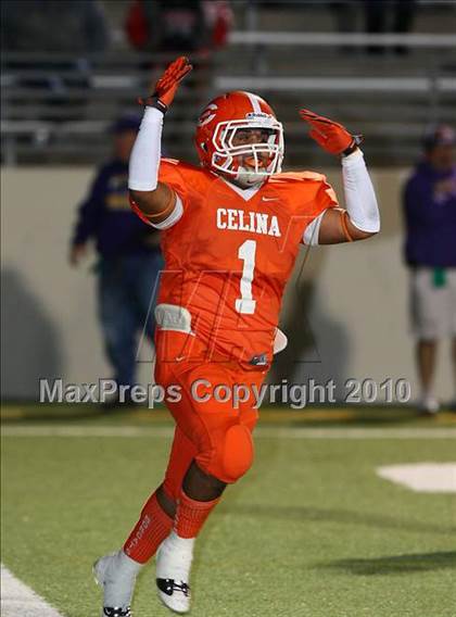 Thumbnail 1 in Sanger vs. Celina (3A Division 1 Region 2 Bi-District Playoffs) photogallery.