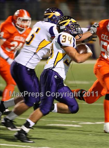 Thumbnail 2 in Sanger vs. Celina (3A Division 1 Region 2 Bi-District Playoffs) photogallery.