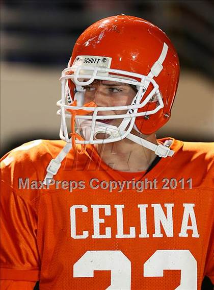 Thumbnail 3 in Sanger vs. Celina (3A Division 1 Region 2 Bi-District Playoffs) photogallery.