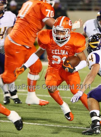 Thumbnail 1 in Sanger vs. Celina (3A Division 1 Region 2 Bi-District Playoffs) photogallery.