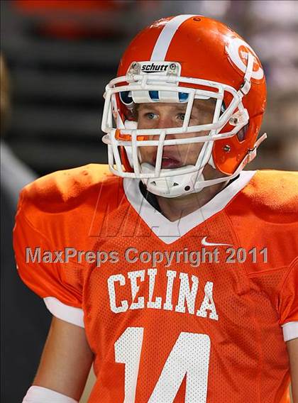 Thumbnail 3 in Sanger vs. Celina (3A Division 1 Region 2 Bi-District Playoffs) photogallery.