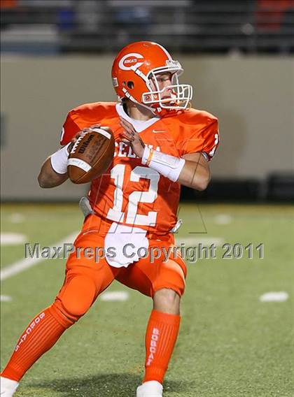 Thumbnail 2 in Sanger vs. Celina (3A Division 1 Region 2 Bi-District Playoffs) photogallery.