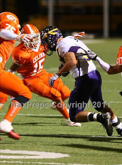 Thumbnail 3 in Sanger vs. Celina (3A Division 1 Region 2 Bi-District Playoffs) photogallery.