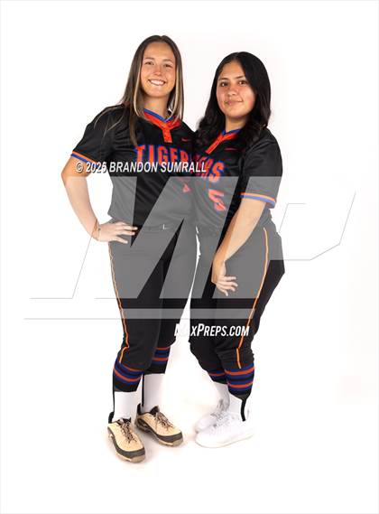Thumbnail 1 in Chilton County (Team & Individuals) photogallery.