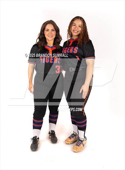 Thumbnail 3 in Chilton County (Team & Individuals) photogallery.
