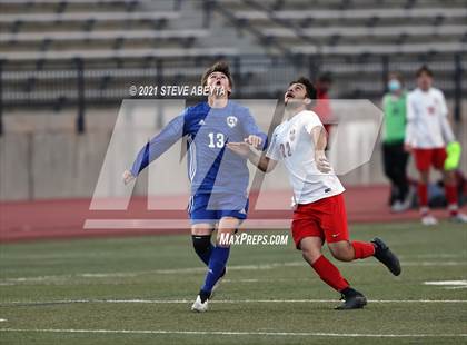 Thumbnail 2 in Grandview vs Denver East (CHSAA 5A First Round)  photogallery.