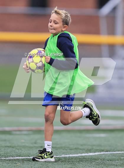 Thumbnail 1 in Irondequoit @ Webster Thomas photogallery.