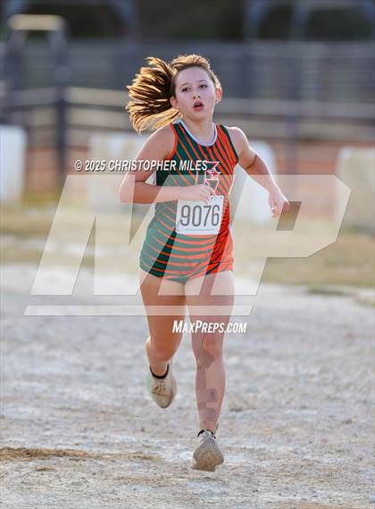 Thumbnail 1 in UIL Cross Country 4A District 24 Qualifier photogallery.
