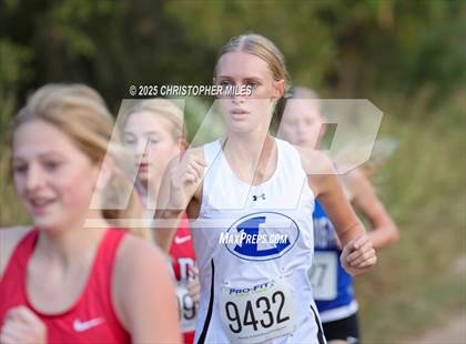 Thumbnail 3 in UIL Cross Country 4A District 24 Qualifier photogallery.