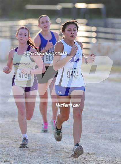 Thumbnail 1 in UIL Cross Country 4A District 24 Qualifier photogallery.