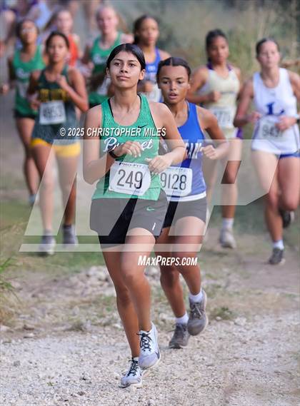 Thumbnail 2 in UIL Cross Country 4A District 24 Qualifier photogallery.