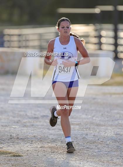 Thumbnail 3 in UIL Cross Country 4A District 24 Qualifier photogallery.