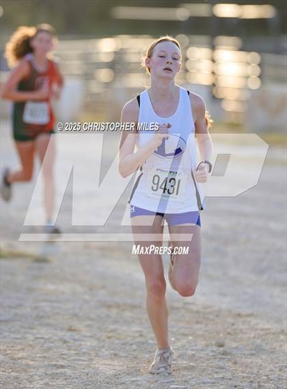 Thumbnail 1 in UIL Cross Country 4A District 24 Qualifier photogallery.
