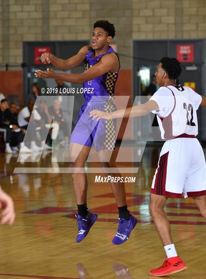 Thumbnail 2 in St. Augustine vs. JSerra Catholic (Nike Extravaganza) photogallery.