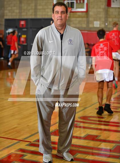 Thumbnail 1 in St. Augustine vs. JSerra Catholic (Nike Extravaganza) photogallery.