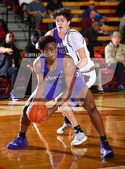 Thumbnail 3 in St. Augustine vs. JSerra Catholic (Nike Extravaganza) photogallery.