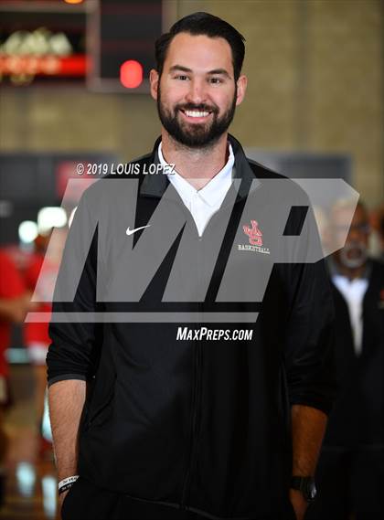 Thumbnail 1 in St. Augustine vs. JSerra Catholic (Nike Extravaganza) photogallery.