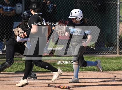 Thumbnail 3 in Villa Park @ Foothill photogallery.