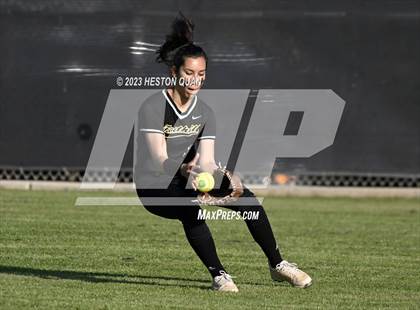 Thumbnail 3 in Villa Park @ Foothill photogallery.