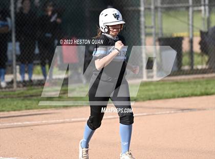 Thumbnail 2 in Villa Park @ Foothill photogallery.