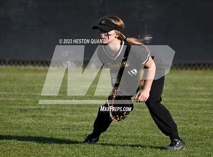 Thumbnail 2 in Villa Park @ Foothill photogallery.