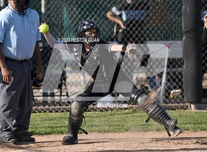 Thumbnail 1 in Villa Park @ Foothill photogallery.