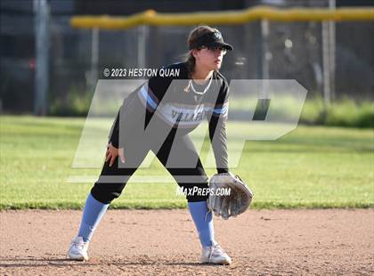 Thumbnail 2 in Villa Park @ Foothill photogallery.