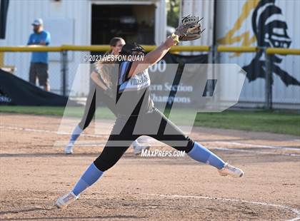 Thumbnail 3 in Villa Park @ Foothill photogallery.
