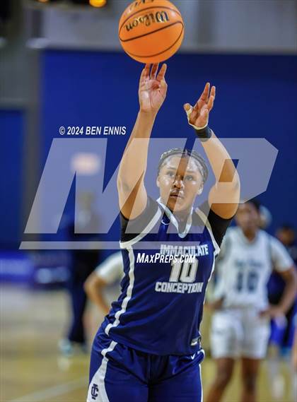 Thumbnail 1 in Immaculate Conception vs. St. Francis (She Got Game Classic) photogallery.