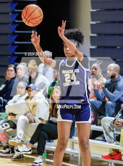 Thumbnail 2 in Immaculate Conception vs. St. Francis (She Got Game Classic) photogallery.