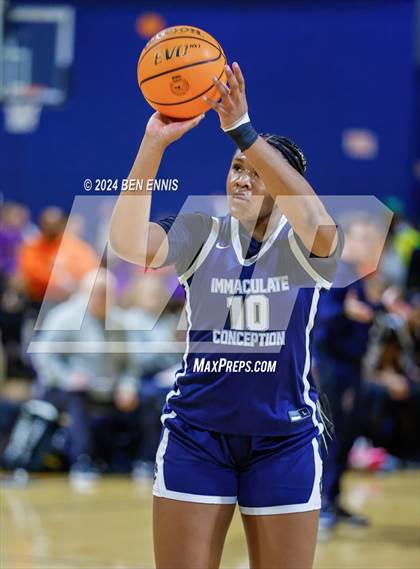 Thumbnail 1 in Immaculate Conception vs. St. Francis (She Got Game Classic) photogallery.
