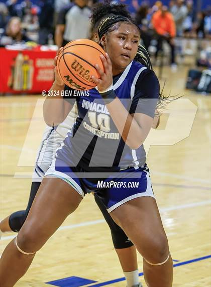 Thumbnail 3 in Immaculate Conception vs. St. Francis (She Got Game Classic) photogallery.