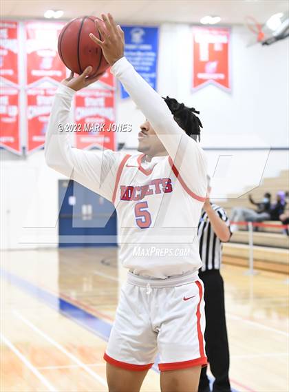 Thumbnail 2 in Highland vs. Moon Valley (Beyond Basketball Thanksgiving Tournament) photogallery.